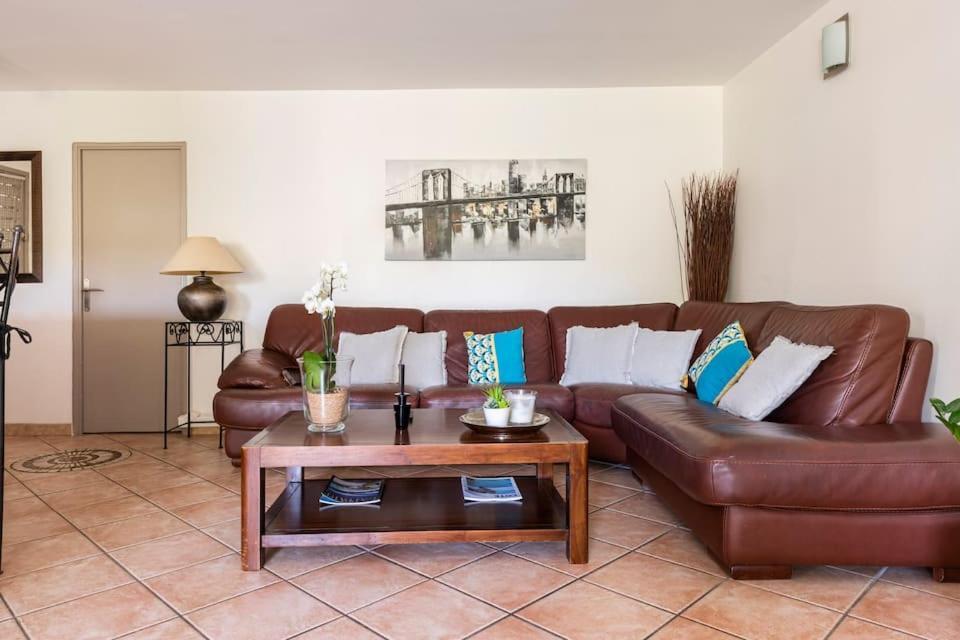 Cassis, Appartement 3 Chambres Avec Terrasse Buitenkant foto